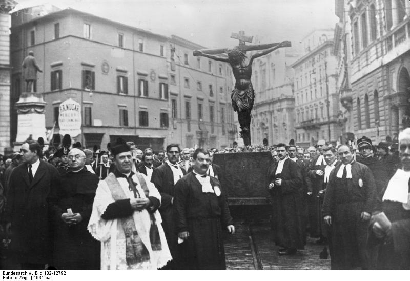 the miraculous crucifix: il crocefisso miracoloso di Roma - la processione del Crocefisso
