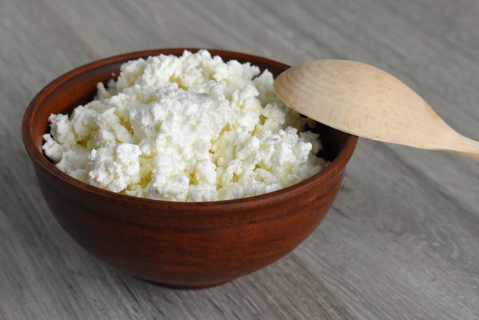 Bol à gâteau à la ricotta