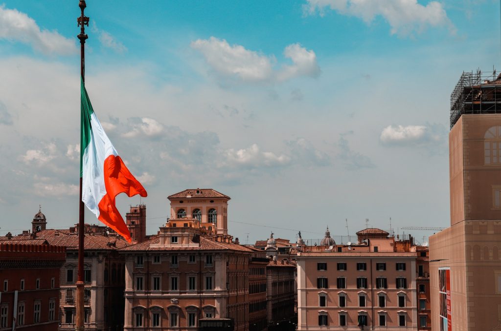 bandiera dell' italia - italian flag