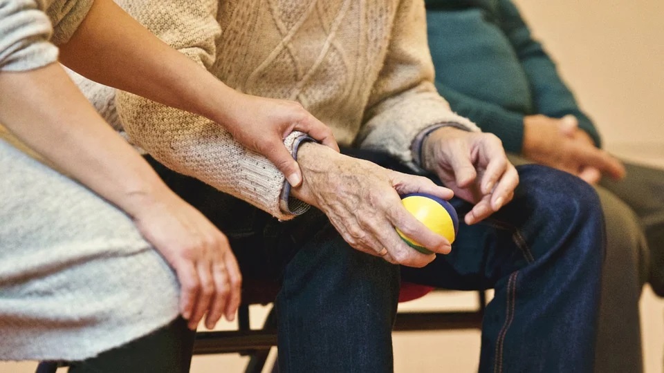 L'infirmière Antonella - soins aux personnes âgées au temps du covid