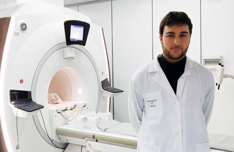 Mattia near a hospital appliance