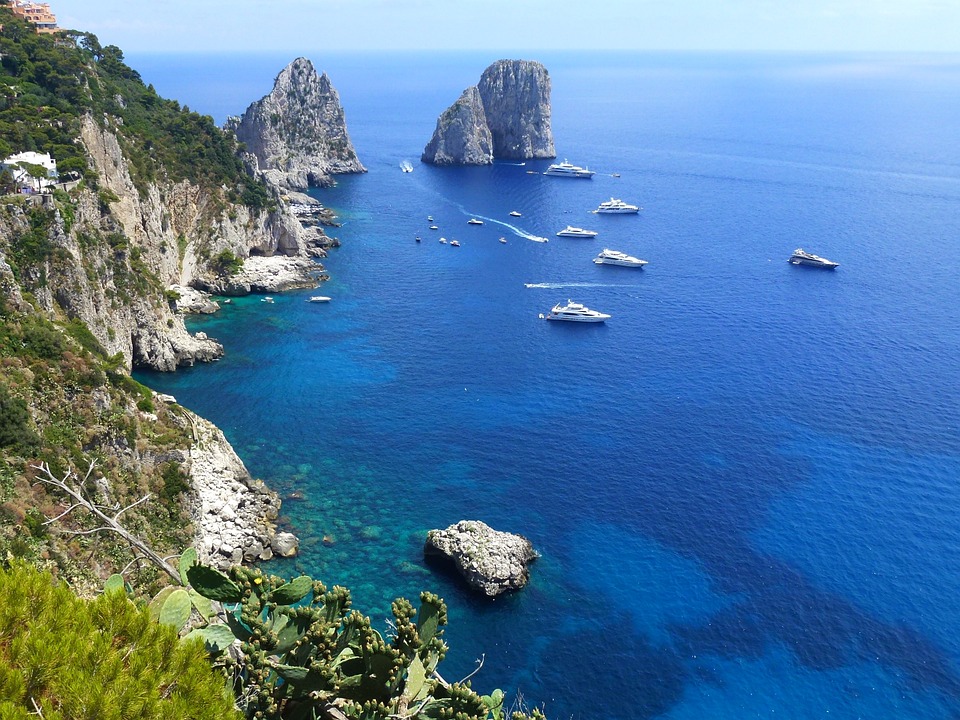 holidays 2020 - island of capri