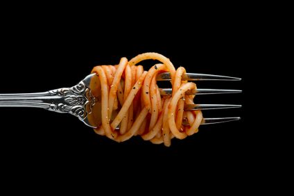we speak Italian - a fork with spaghetti