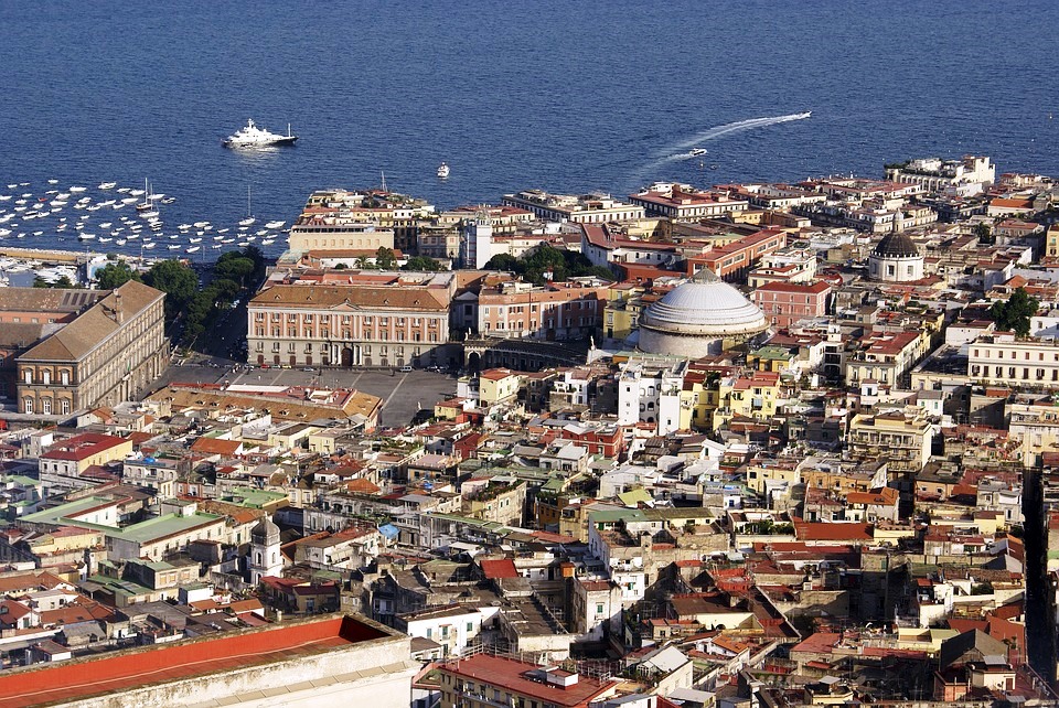 Naples the city where the handrail was built to admire the gulf