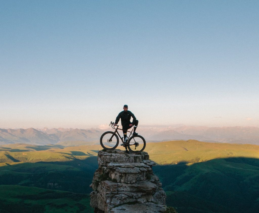 Sport - homme à vélo