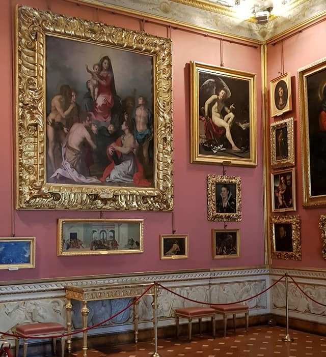 Palais Pitti en 3D, peintures. Photo par Adriana Macchione