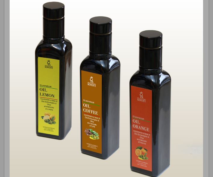 tre bottiglie di olio del Frantoio Roperti