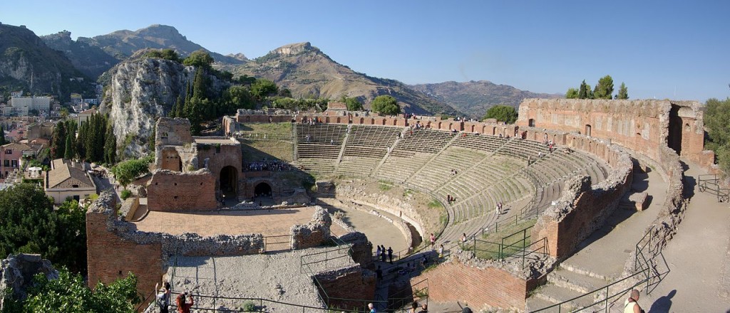 El evocador teatro de Taormina para el Festival de Ópera Mythos