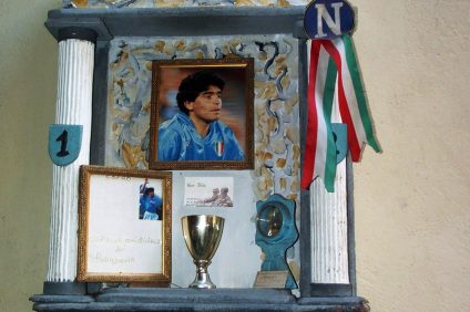 Stadio San Paolo a Maradona - Tribunetta votiva Maradona a Napoli