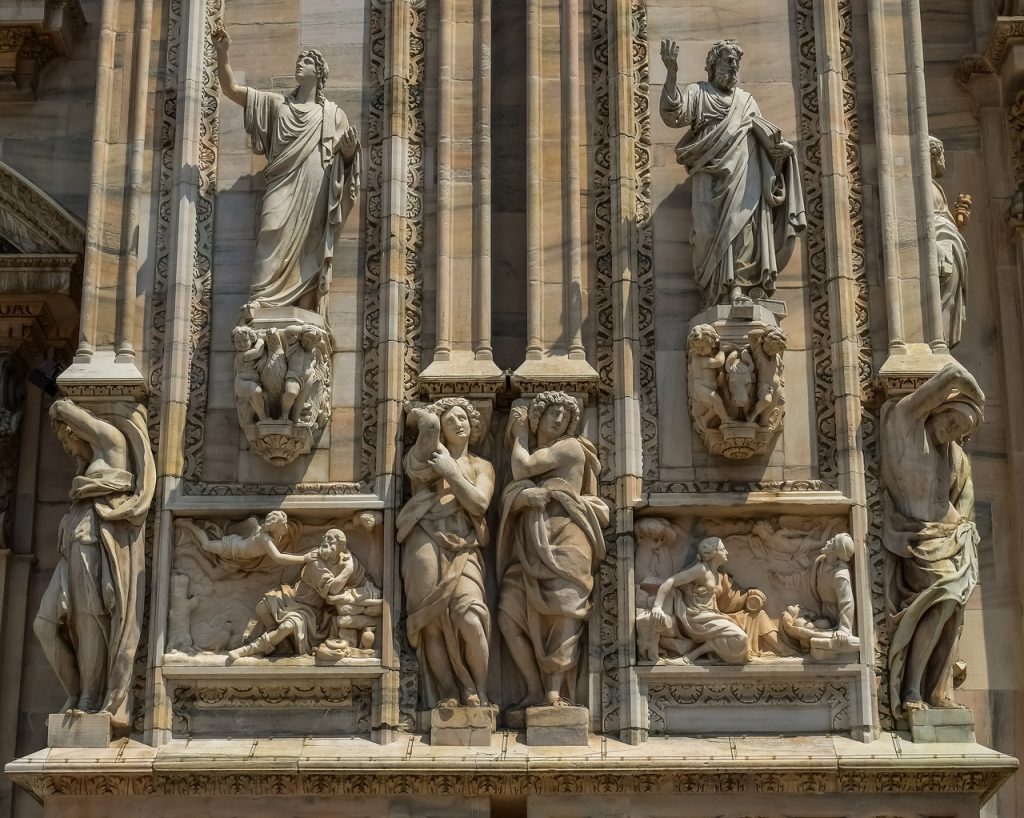 Duomo, statue