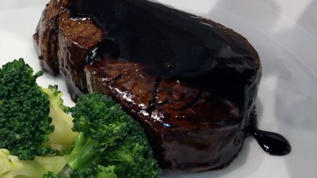 Das Filet mit Balsamico-Essig