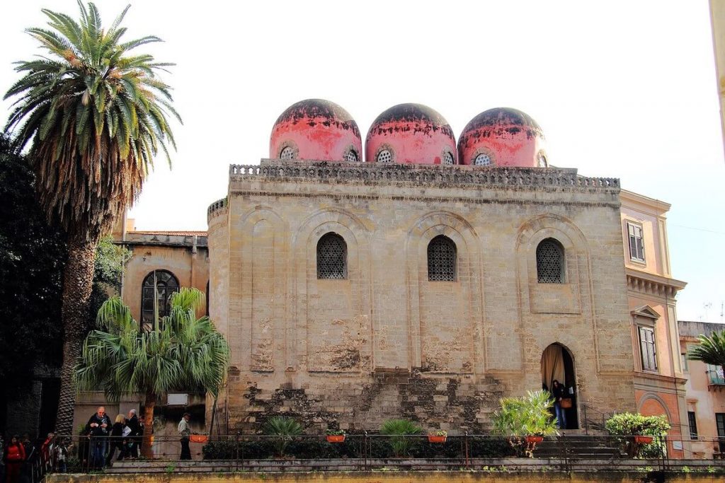 Cupole della chiesa di San Cataldo a Palermo