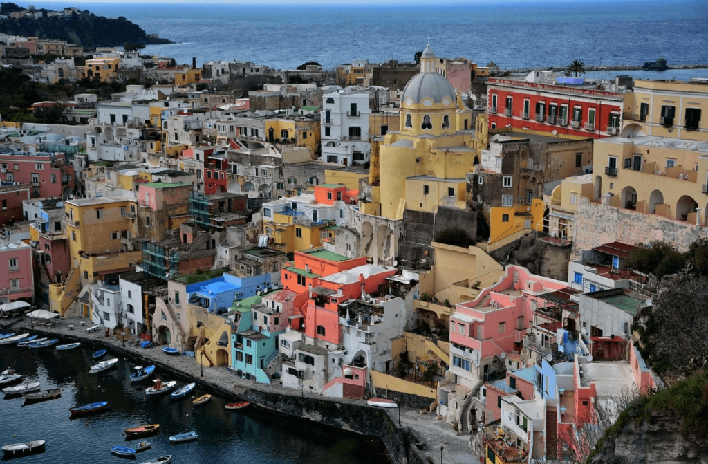 Procida Capitale Italiana della Cultura 2022 - Vista dell'isola di Procida