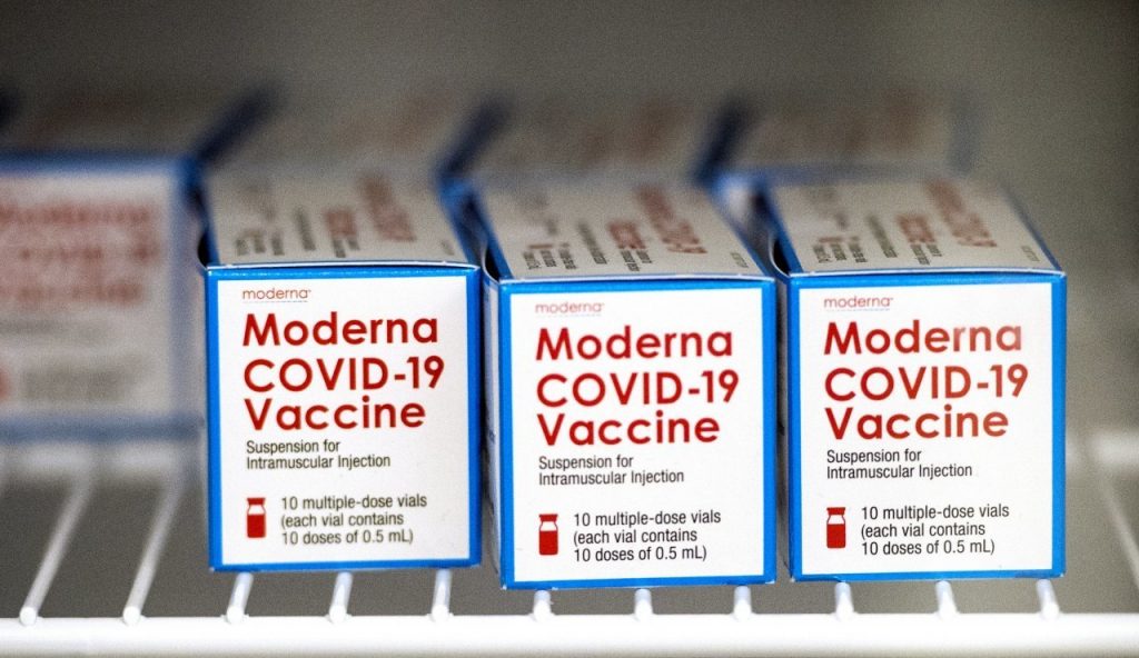 differences between Moderna and Pfizer vaccines - vaccine in the refrigerator