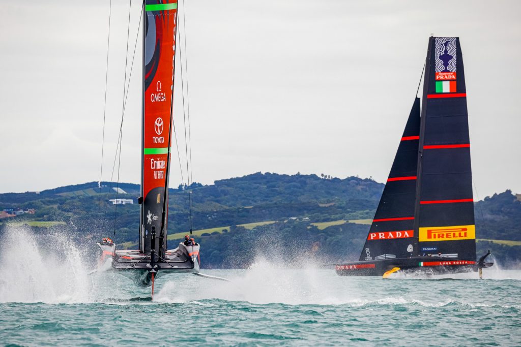america's cup boats