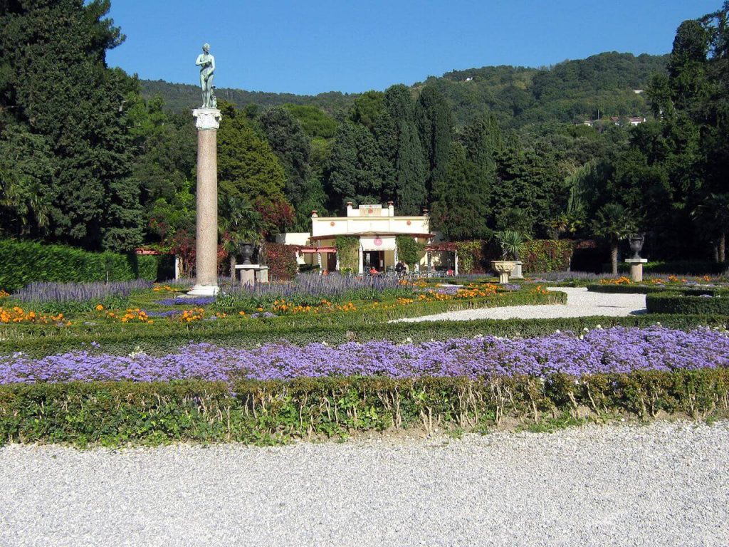 Casetta svizzera parco di Miramare Trieste