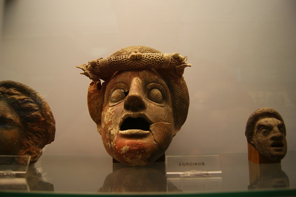 LIPARI Archäologisches Museum Bernabò Brea Sammlung-Masken