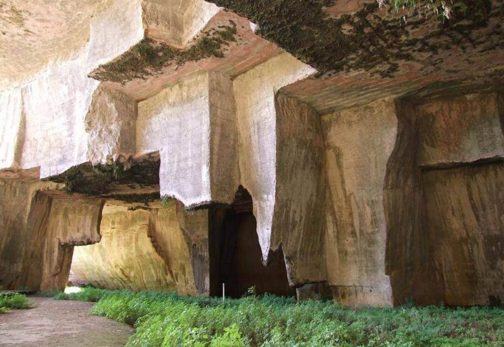 Grotta dei Cordari di Siracusa - ingresso alla grotta