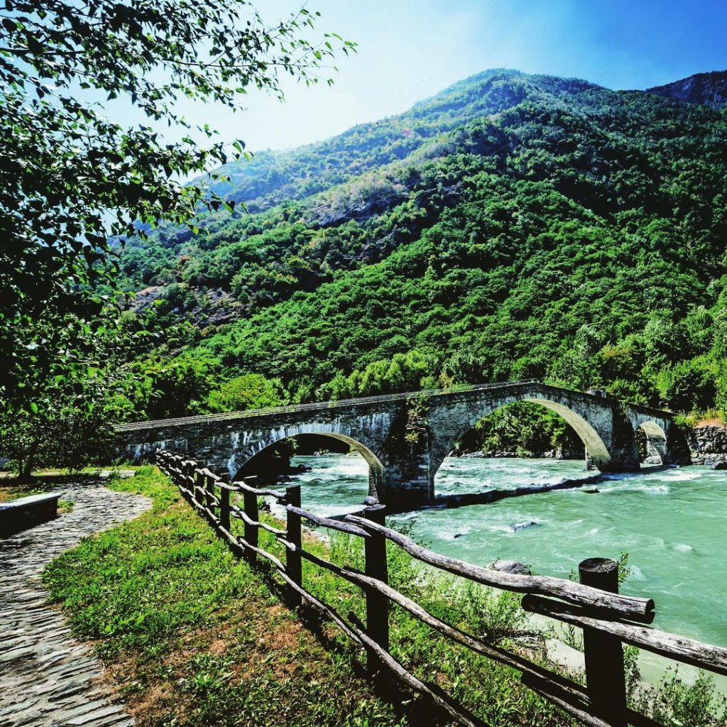 Arnad - Echallod Bridge