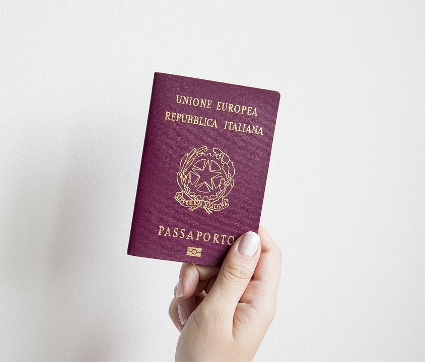 passaporto per migrantes