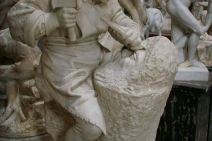 Le jeune Michel-Ange sculpte la tête du Faune