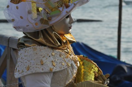 crnevale dama veneziana
