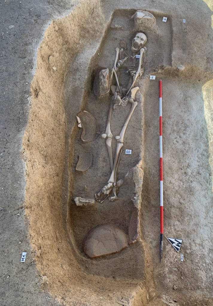 San Severino Marche - La necropoli scoperta contiene 14 sepolture
