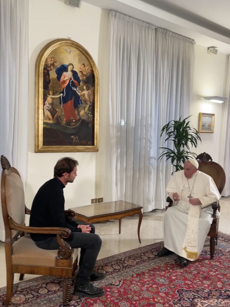 Don Banzato intervista Papa Francesco ponendogli dieci domande