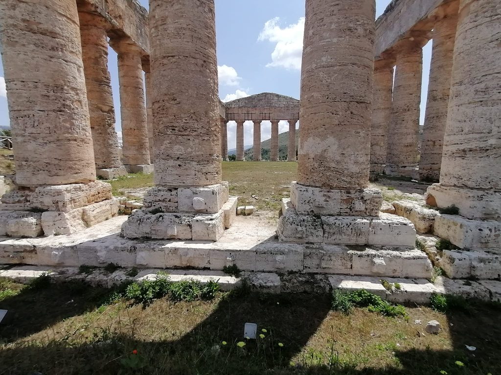 The interior of the temple of Segesta is usable again after twenty years