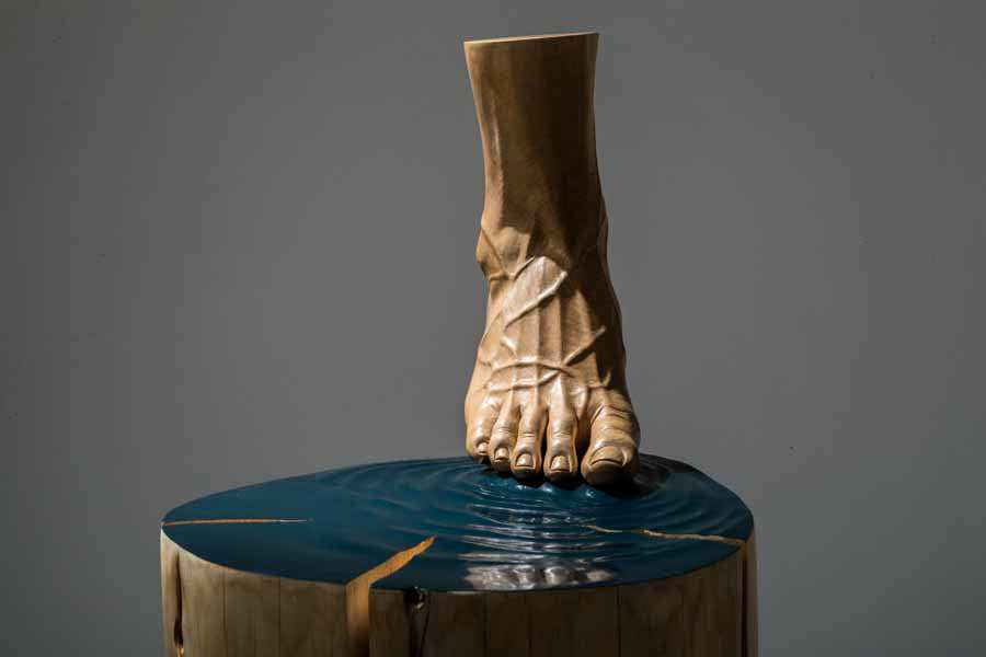 Antonio Tropiano, escultura en madera.