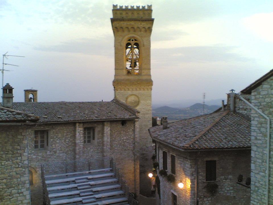 Corciano, torre sineira