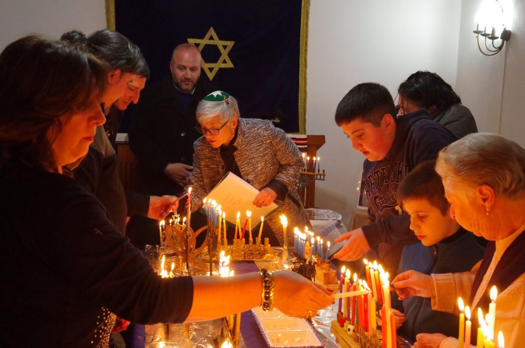 Rabbi Barbara Aiello, candles