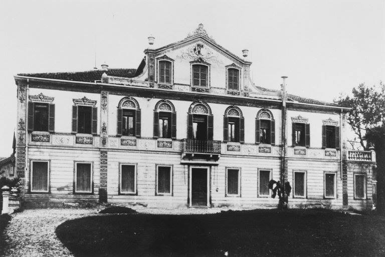 November 4, Villa Giusti