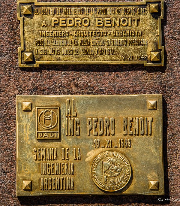 Pedro Benoit - placa