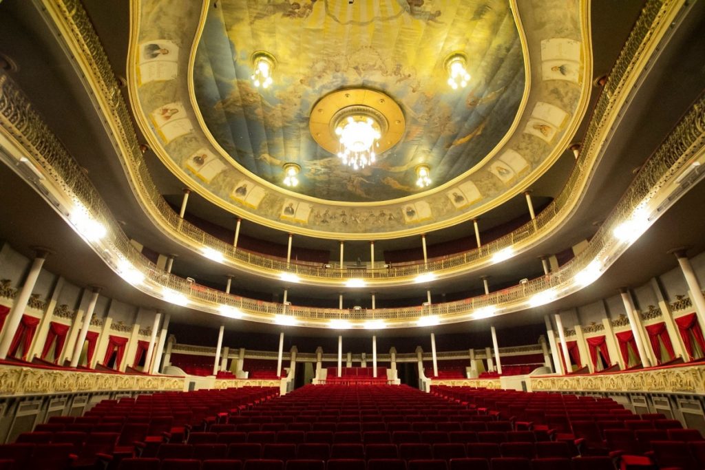 Coliseo Podesta - Teatro Municipal Coliseo Podesta