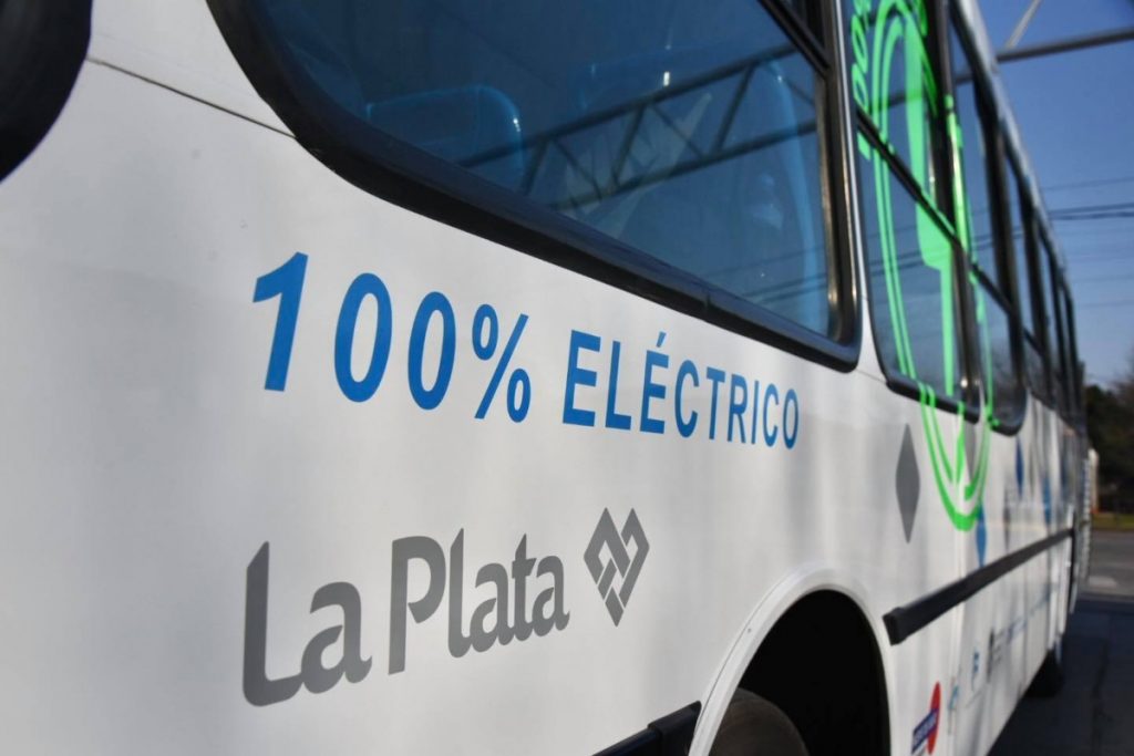 Colectivo 100% eléctrico - Municipalidad