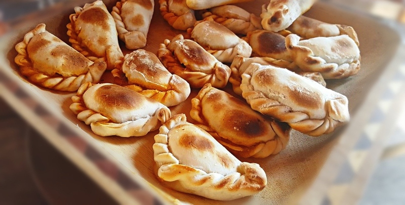 Noche - Empanadas