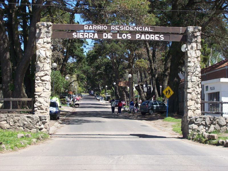 Entrada Sierra De Los Padres