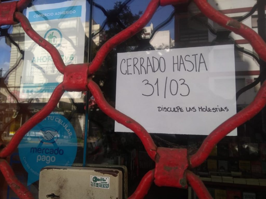 cuarentena en Mar del Plata - Calle Cartel Covid