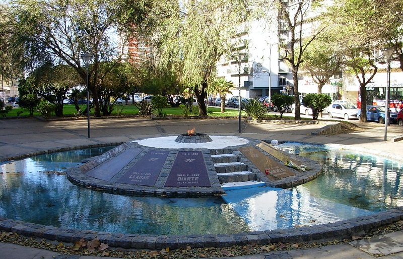 Malvinas - Monumento Malvinas En Mar Del Plata