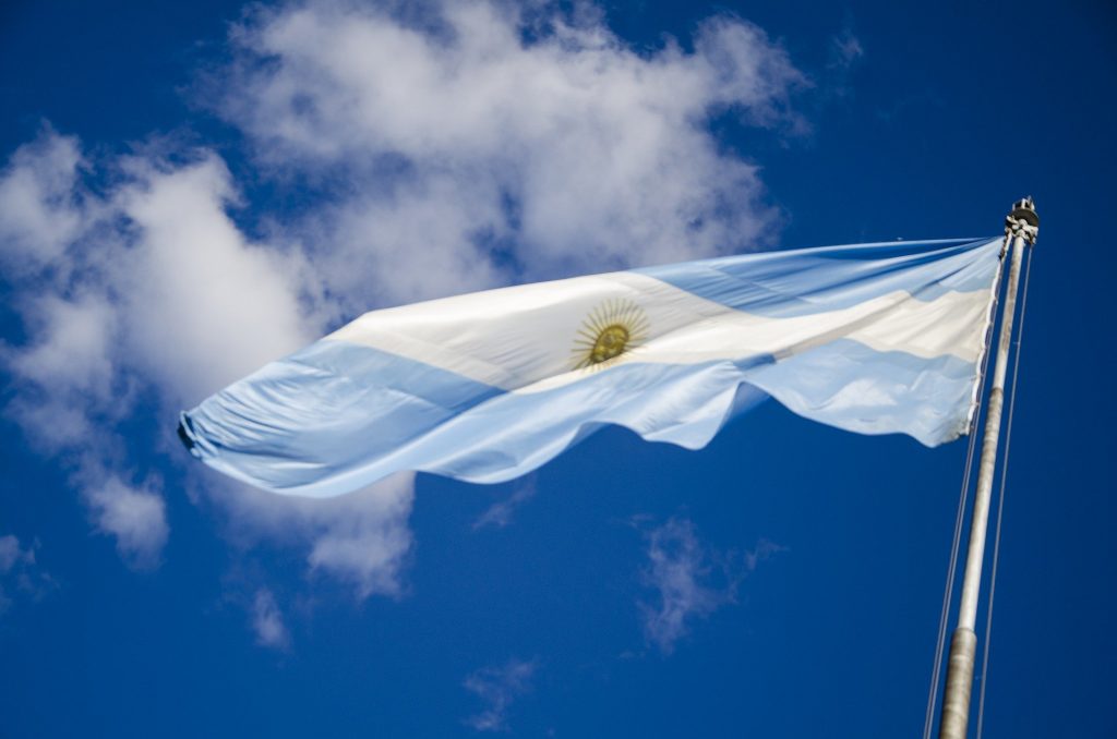 Patria Adentro - Bandera Argentina Revolución De Mayo.