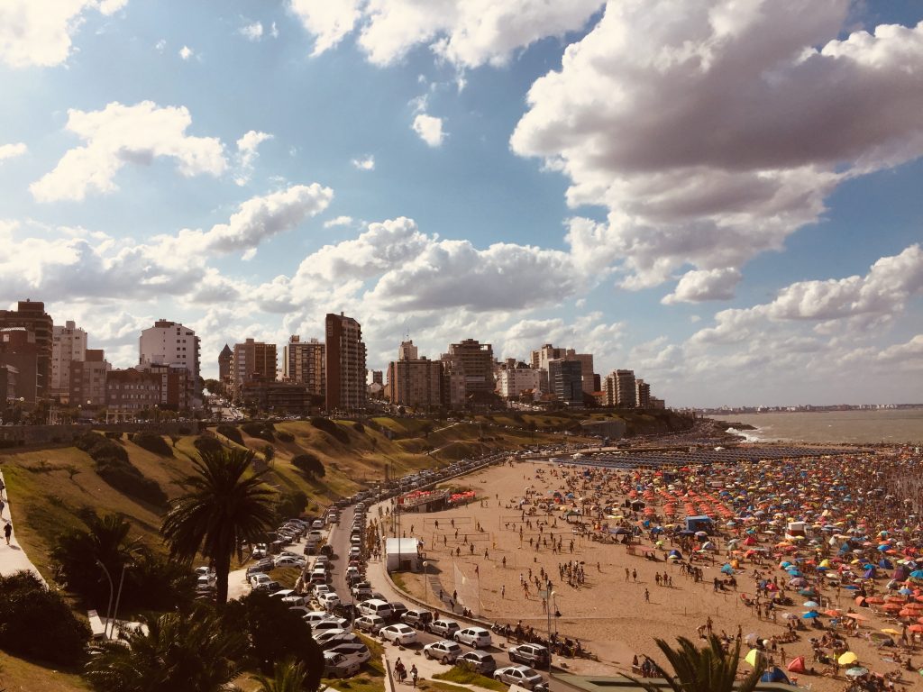 PreViaje - Playa De Mar Del Plata En El Verano Pasado.