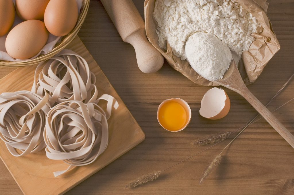 Cucina Italiana - Preparacion De Fettuccini.