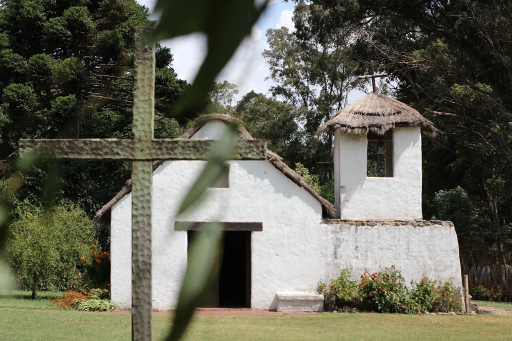 Autóctonas - Iglesia Misionera.