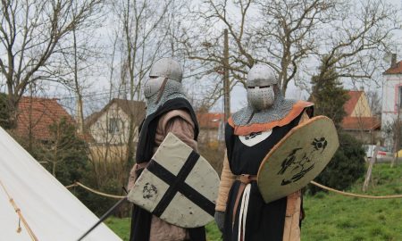 Combate Medieval - Representación De Un Combate Medieval.