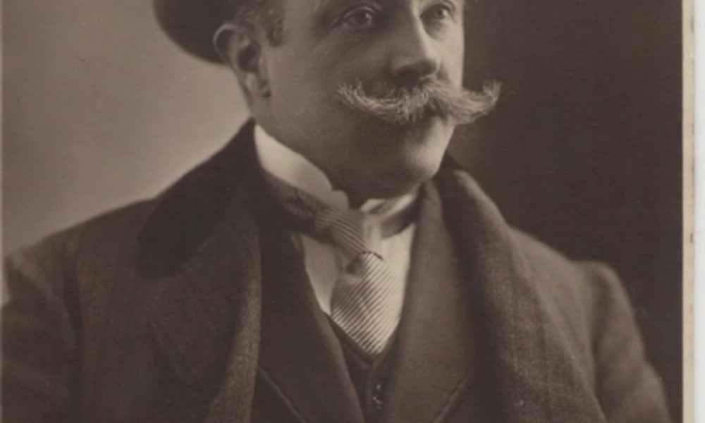 Adolfo Primavesi - Director.