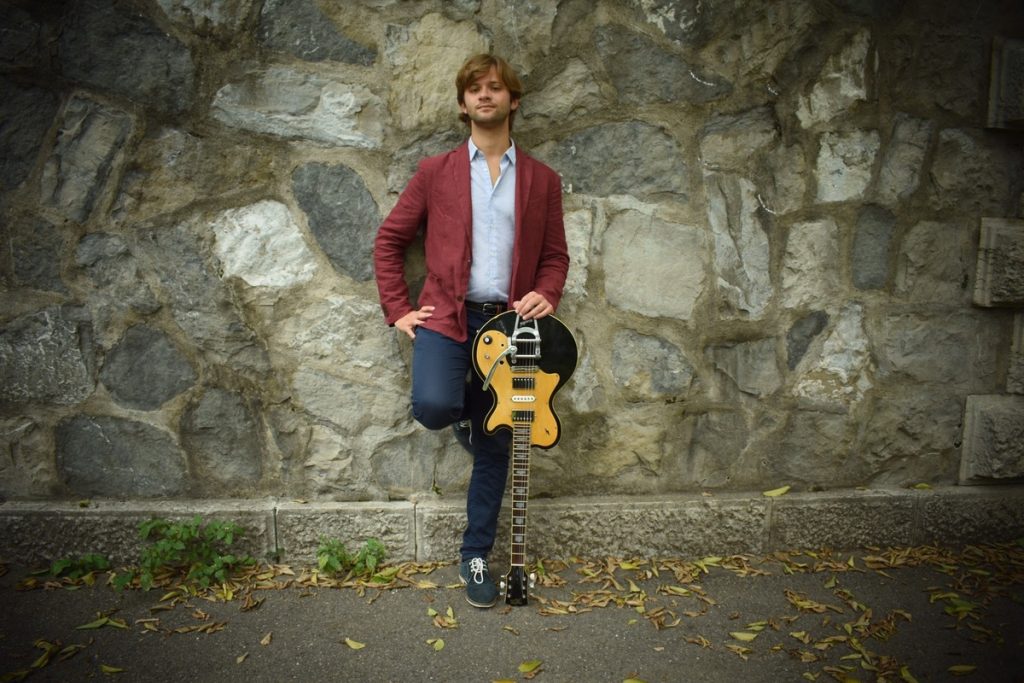 Eze Capellano Musico