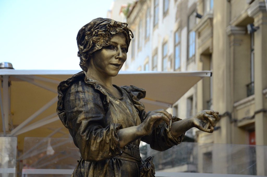 Estatuas - Estatua Viviente En La Calle.