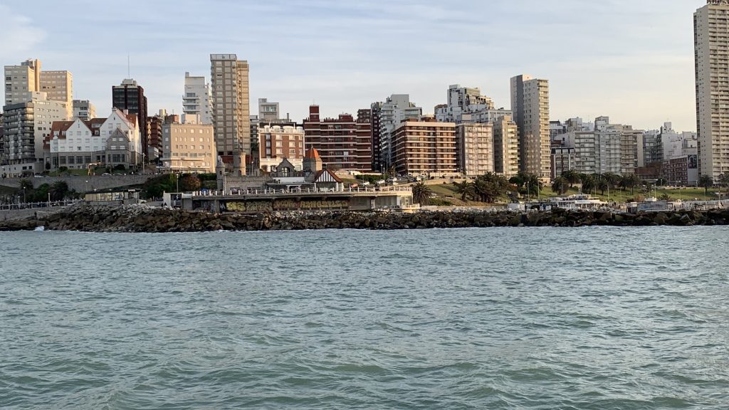 Experto - Costa Marplatense Desde El Mar Lejano.
