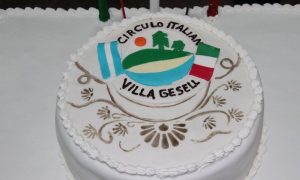 Villa Gesell - Torta Del Aniversario Del Circulo.